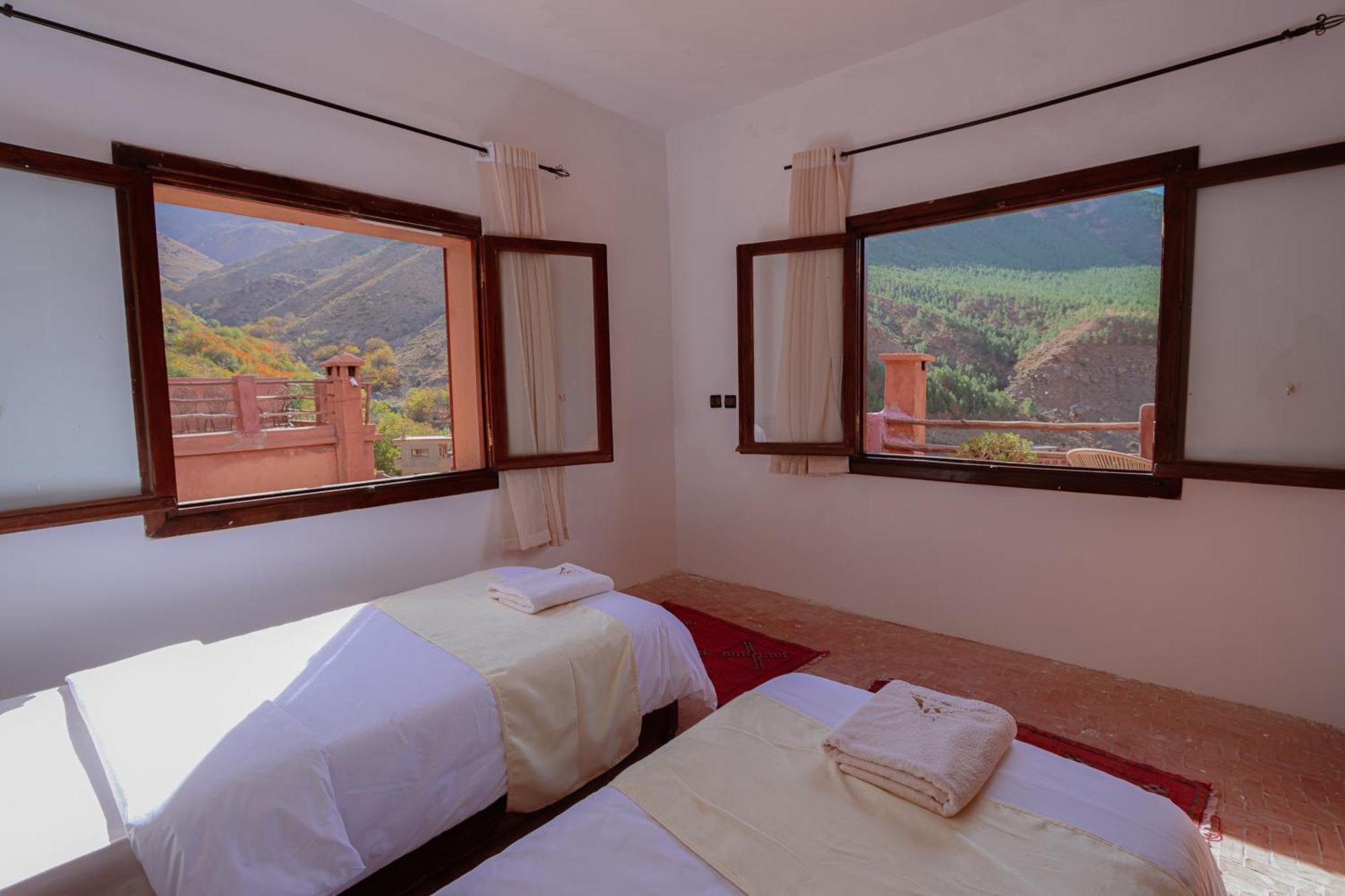 Aux Lumieres Du Toubkal Light Of Toubkal Hotel Imlil  Bagian luar foto