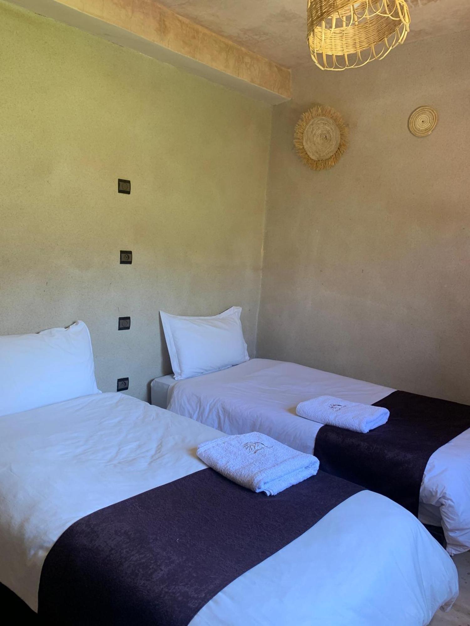 Aux Lumieres Du Toubkal Light Of Toubkal Hotel Imlil  Bagian luar foto